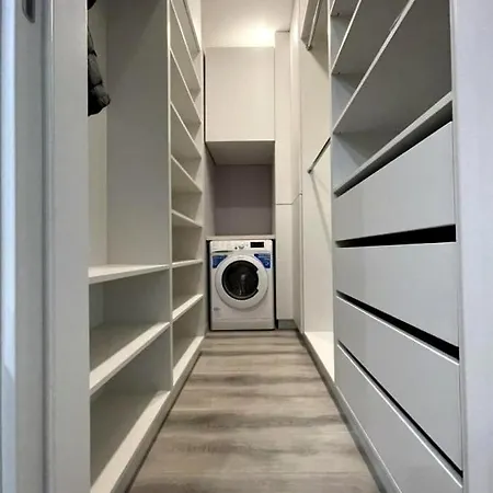 Appartements Confortables Pres Du Centre D'Angers + Parking Couvert *